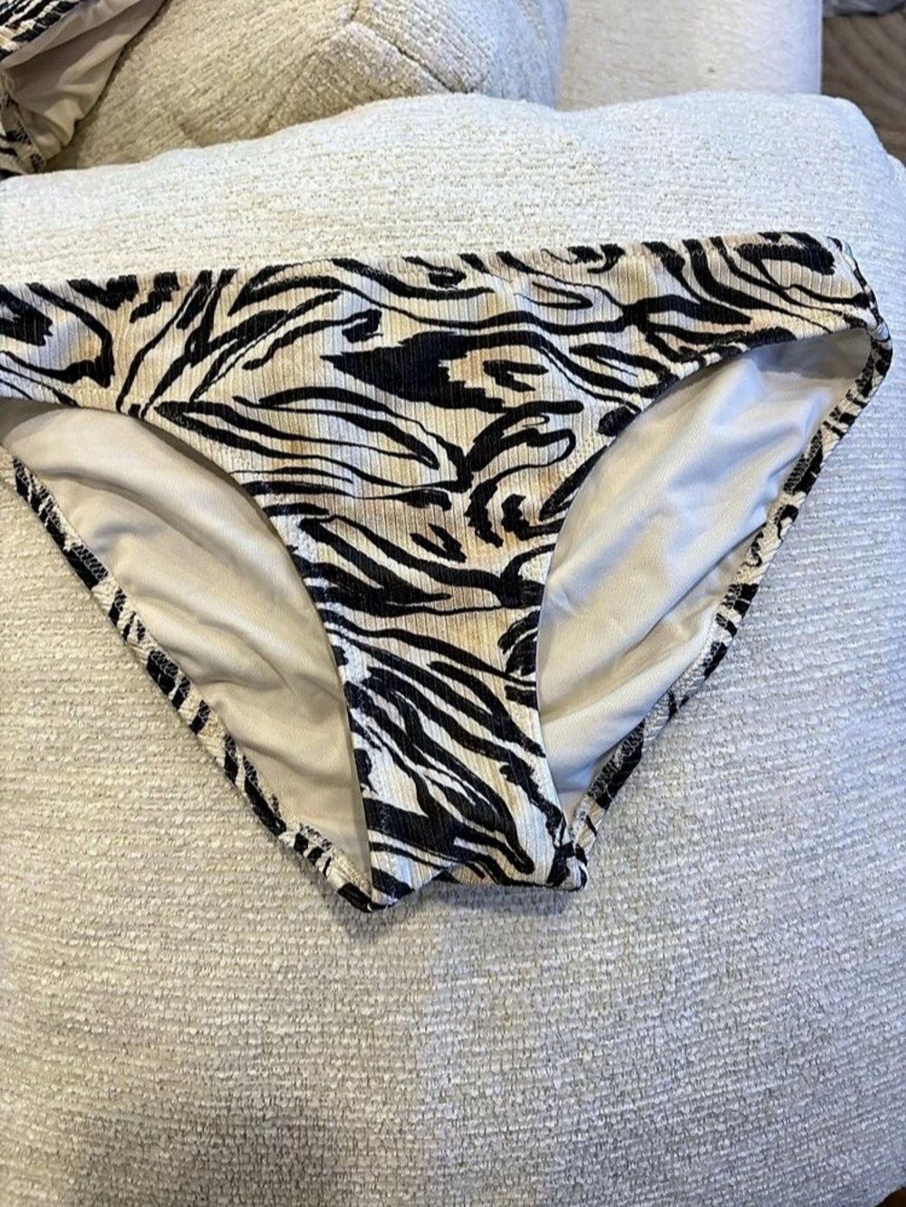 Aerie Zebra Print Bikini Bottom Size Medium